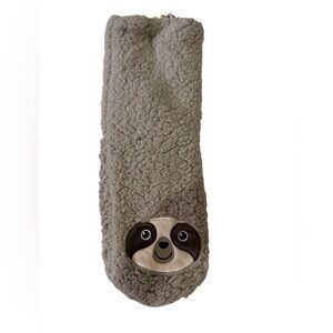 Oooh geez sloth slipper socks